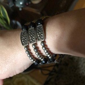 Vintage boho silver and black stretch bracelet